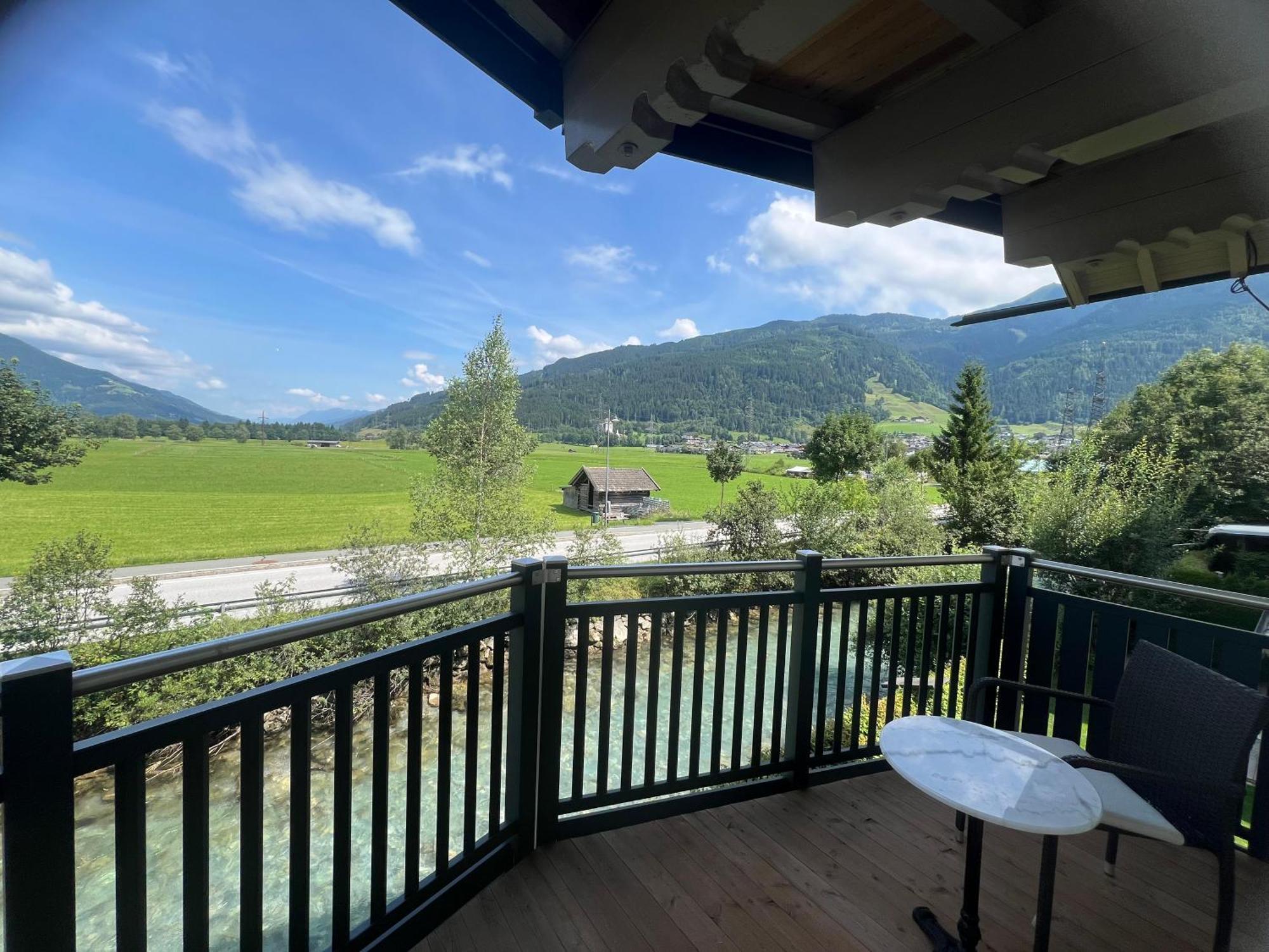 Villa Theresa Kaprun Exteriör bild